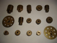 15 * Meccano Cogs and Gears
