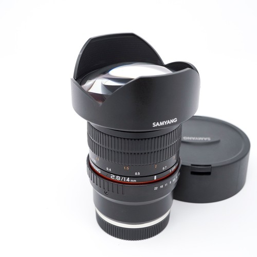 Samyang 14mm ed as if - f/2.8,
