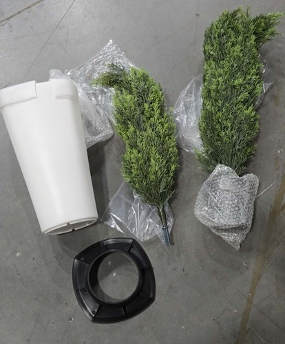 Feet artificial cypress - 5,