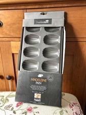 MasterClass Non Stick 12 Cup