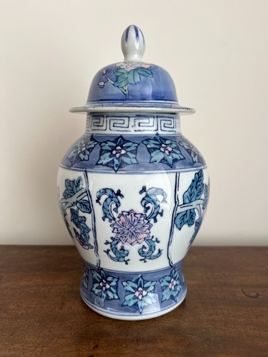 Chinese blue white - , floral
