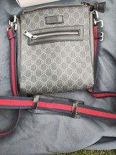 GUCCI GG Supreme cross-body