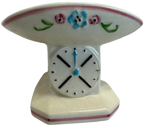 Baby scales pottery ceramic - ,