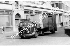 THH Truck Photos - J. Lyons &