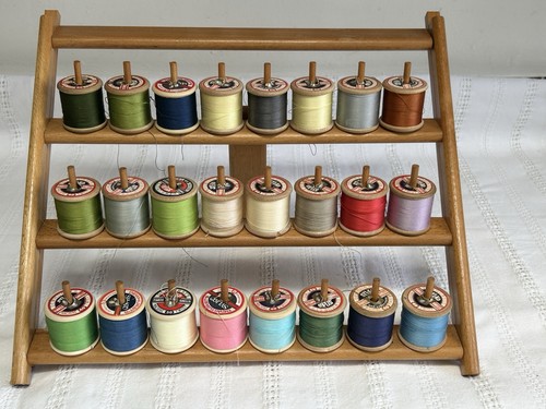 Vintage wooden sewing thread - wooden,