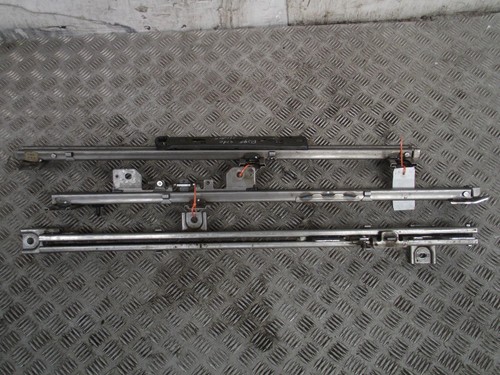 Nissan elgrand right driver - right,