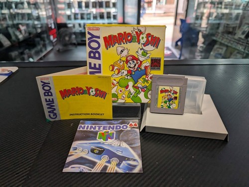 Mario yoshi nintendo game - mario,