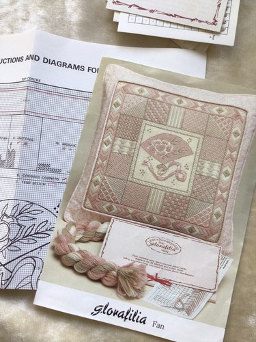 Vintage glorafilia fan - fan, pattern