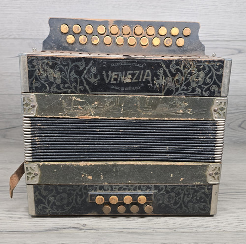 Antique venezia german - antique,