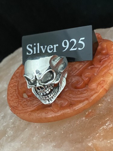 Silver skull ring - (, )