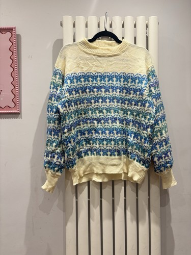Hand knitted cream - cream, blue