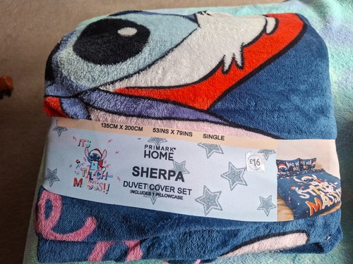 Disney stitch christmas - christmas, it's