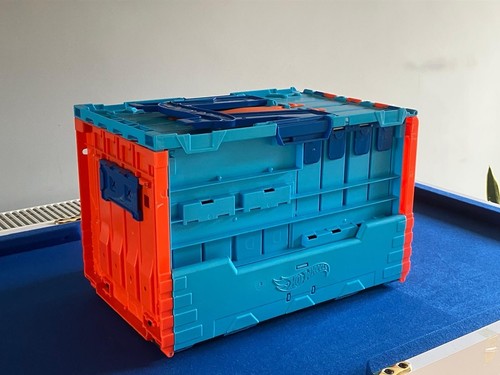 Hot wheels race - wheels, crate