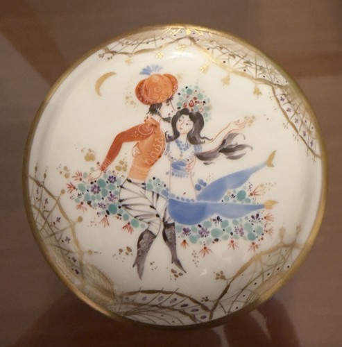 Meissen round lidded - meissen,