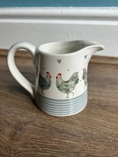 Gisela Graham Chicken Small