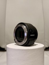 Sony ILCE-QX1L with Lens Kit