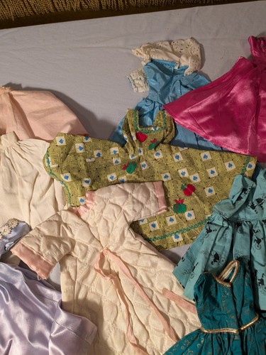 Big lot vintage hand - of, made