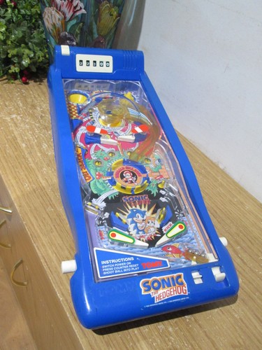 Vintage sonic the hedgehog - sonic,