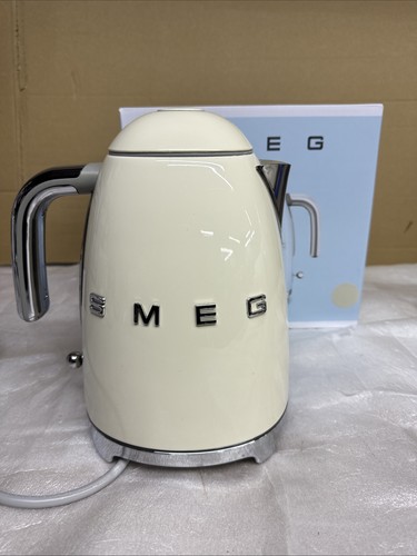 Smeg kettle cream retro - 50's,