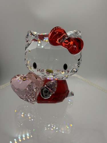 Swarovski hello kitty - kitty, pink
