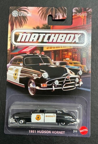 Matchbox black white - black,