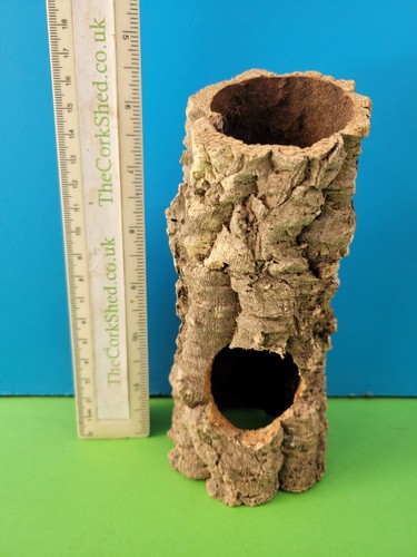 Cork bark tube hide 16cm - bark,