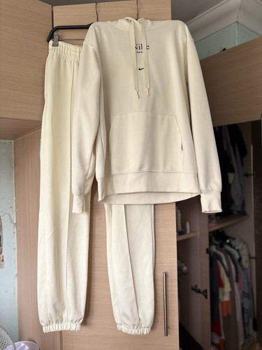 Cream nike tracksuit size - nike, s