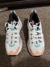 Skechers Women's  D"Lites 3.0