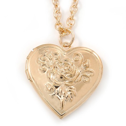 Medium gold tone heart with - gold,