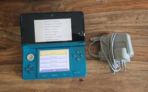 Nintendo 3ds aqua blue - aqua,