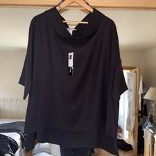 Joseph Ribkoff BNWT top size