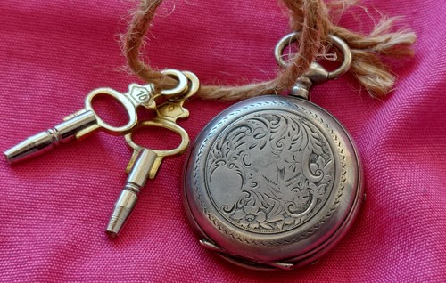 Antique silver key wind - antique,