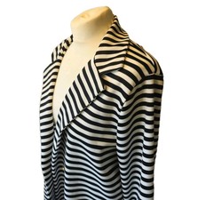 Lipsy London Womans 18 Black