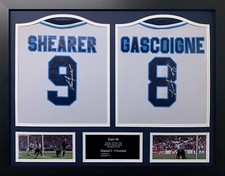 FRAMED GAZZA GASCOIGNE & SHEARER SIGNED ENGLAND EURO 96 FOOTBALL SHIRTS & PROOF