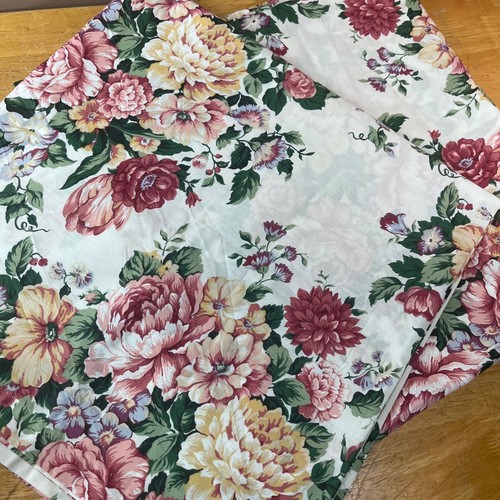 Vtg floral chintz - chintz, curtain