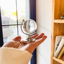 Round World Map Globe Crystal