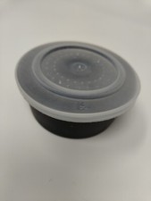 Kenley Fishing Tackle - Half (1/2) Pint Round Bait Box - Isopod Shipping