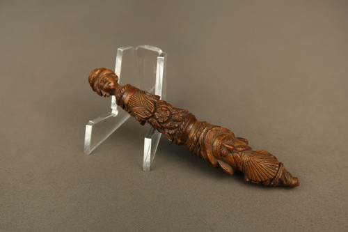 Antique hand carved - carved, coquilla