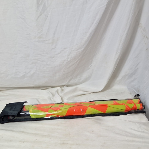 Linesman flag set with carry - flag,