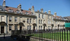 PHOTO  14-21 BEAUFORD SQUARE