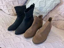 2 x Size 6 Boots Black George