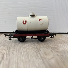 Triang R.015 Milk Wagon U.D 