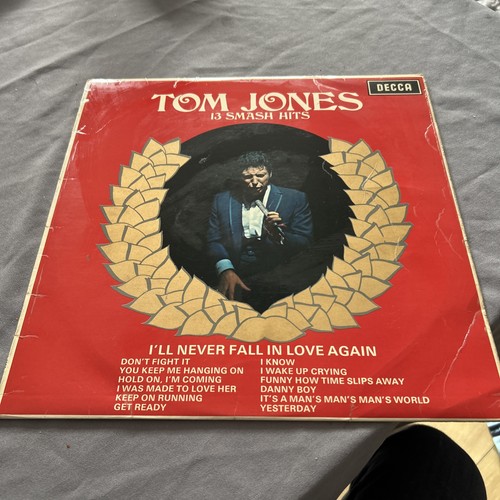 Tom jones smash hits - tom,