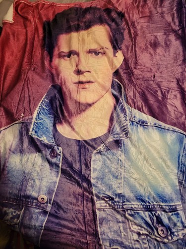 Tom holland throw blanket - a,