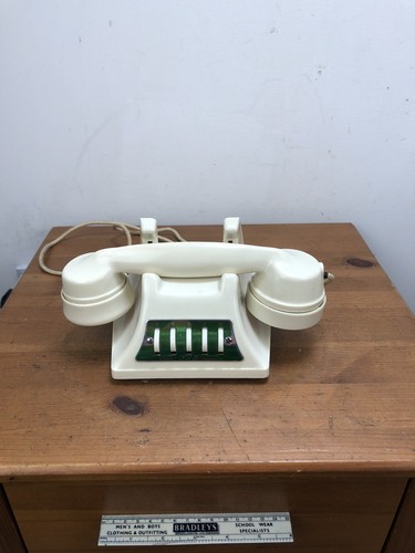 Ivory bakelite gecophone - g,