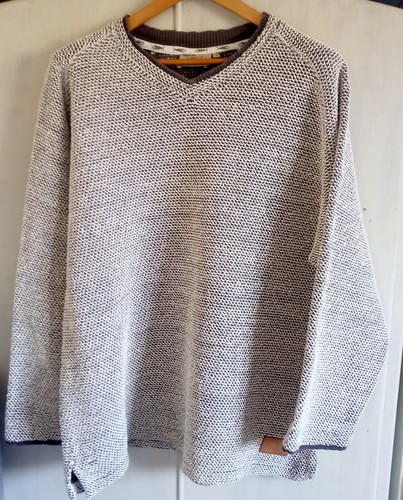Weird fish macaroni - macaroni, sweatshirt