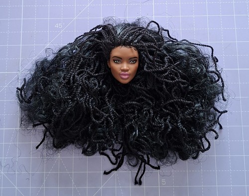 Elle doll head only from - doll,