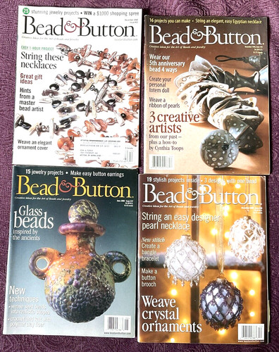 Bead button magazines lot - button,