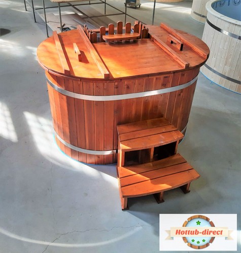 Oval hot tub with - oval, inside