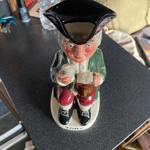 Large royal doulton toby jug - doulton,